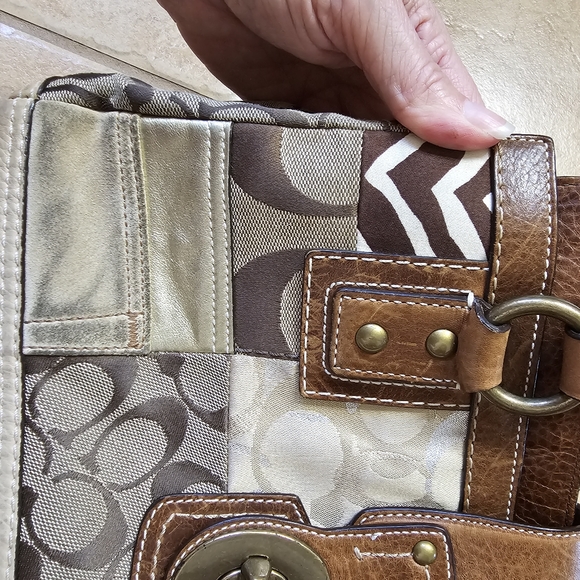 Coach Purse - Picture 9 of 12